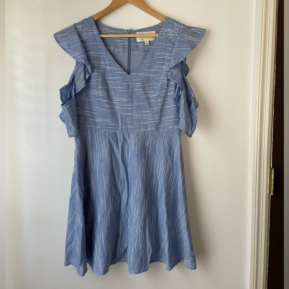 💚clearance 💚 J.O.A flutter sleeve dress
